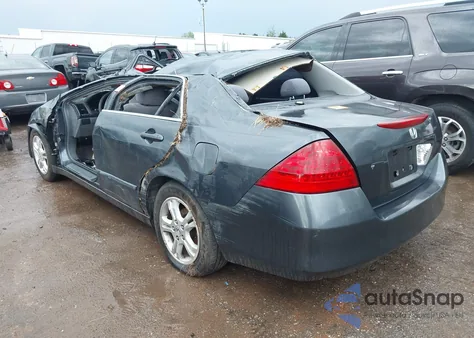 2007 Honda Accord 2.4 Se from USA, damaged, VIN JHMCM56377C003100